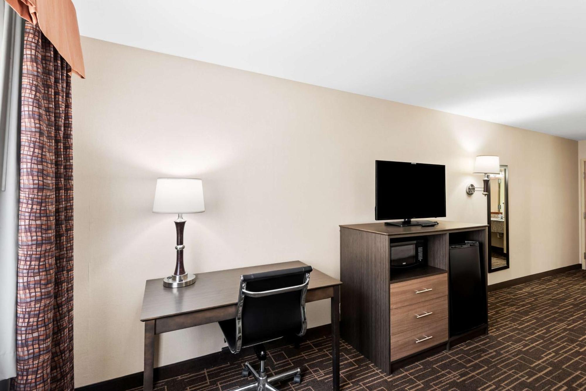 Best Western Airport Inn Молін Екстер'єр фото