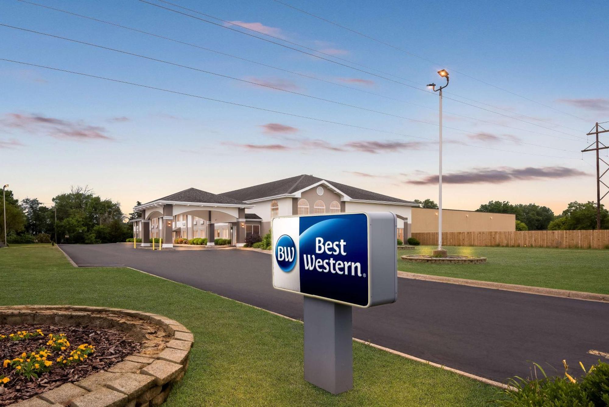 Best Western Airport Inn Молін Екстер'єр фото